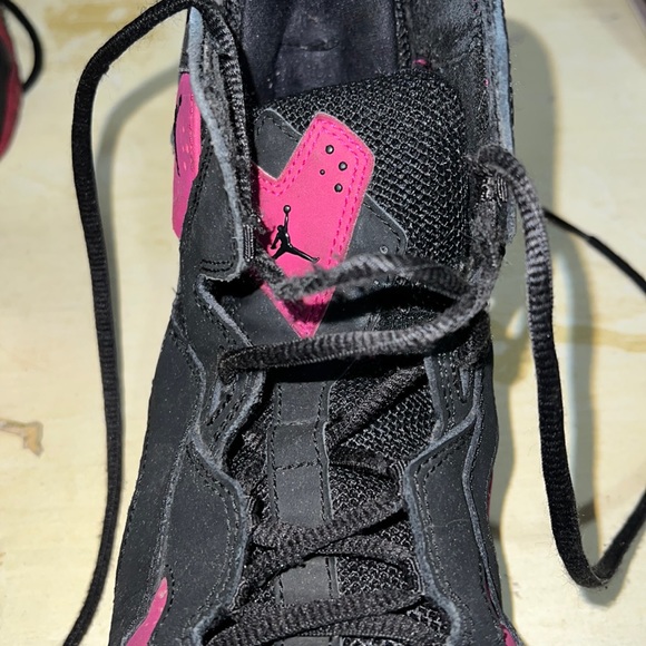 Air Jordan - Picture 11 of 17